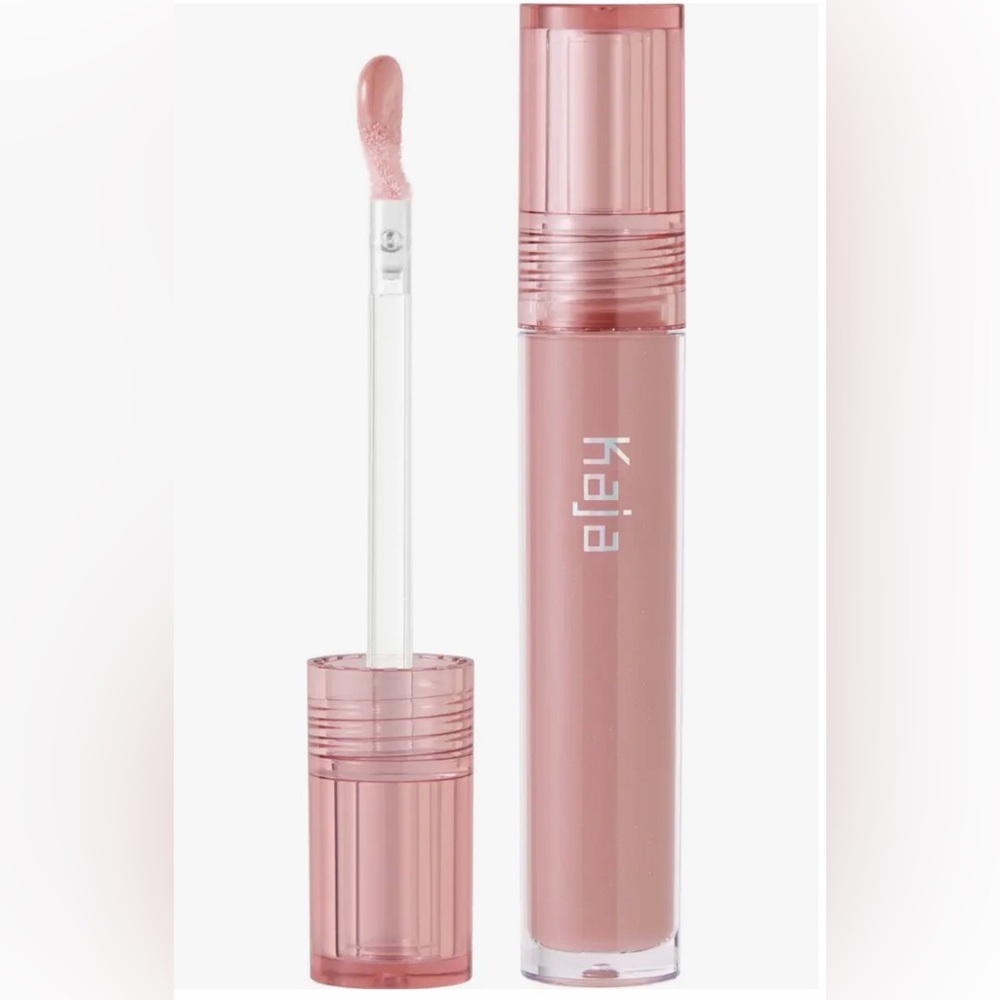 Kaja Gloss Shot Lip Gloss in 02 milk tea. New in box - Picture 9 of 9
